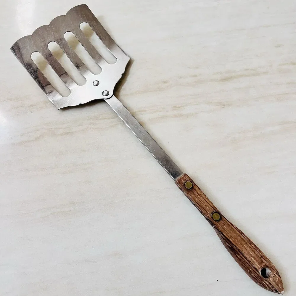 Royal Sharpcutter Stainless Slotted Spatula Turner Scalloped Curved Wood Handle